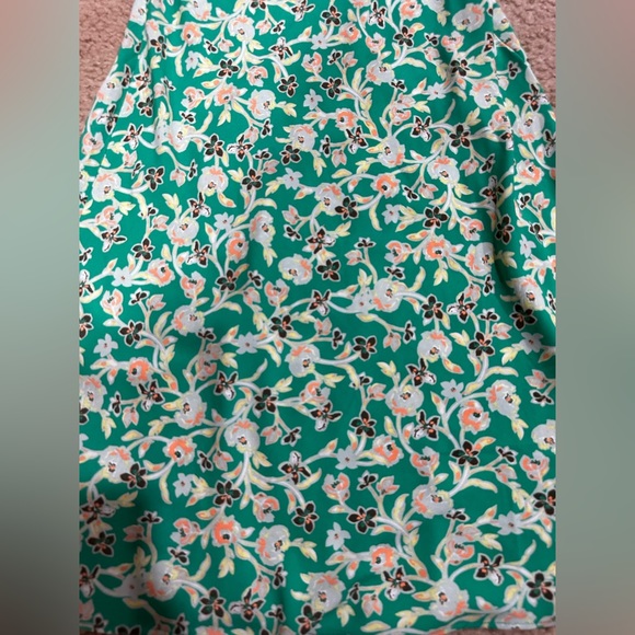 LOFT MIDI pencil skirt floral size small - Picture 2 of 2